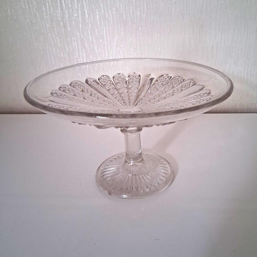 Vintage clear glass pedestal - clear,