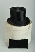 Silk Top Hat. 1930s Lincoln Bennet of London s6 7/8 Boxed Topper & Pad. ZSY