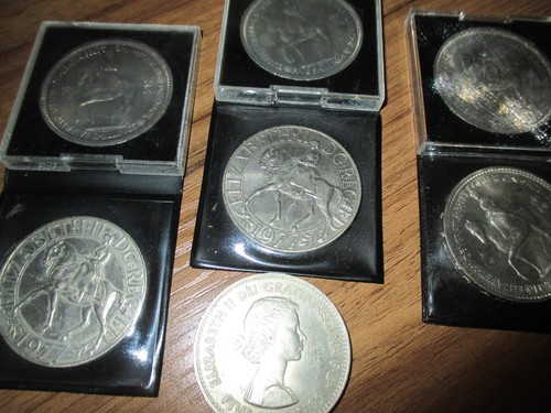 Seven queen elizabeth - queen, crown