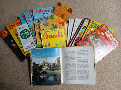 Disneyland annuals and - disneyland,