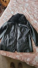 Wallis Ladies Leather Jacket / Coat with faux fur removable collar