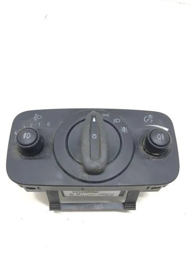 Ford kuga dm2 headlight - ford,