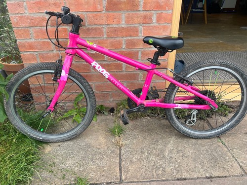 Pink frog bike - bike, wheels