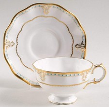 Royal Crown Derby Lombardy Cup