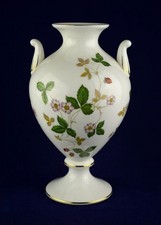 Wedgwood wild strawberry - wedgwood,
