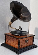 Vintage Style HMV Gramophone