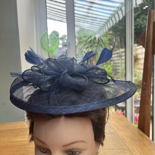 Fascinator navy blue mesh - ,