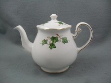 Colclough Ivy Leaf Teapot