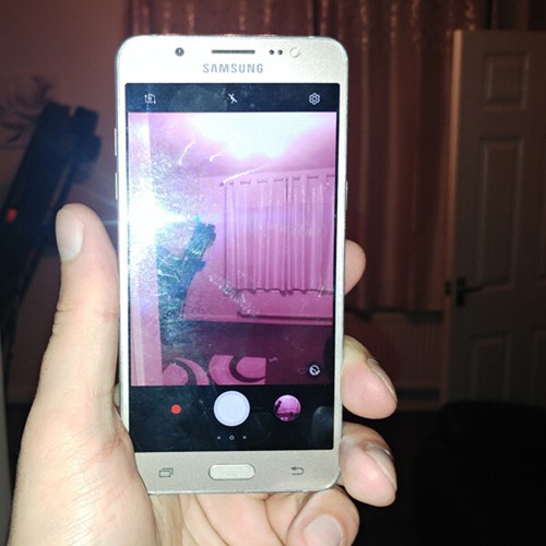 Night vision smartphone full - night,