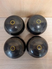 Terry Pavilion Lawn Bowls Size