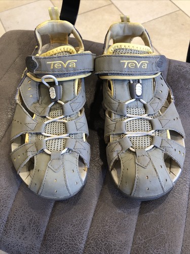 Teva deacon sandals 4 5 - ,