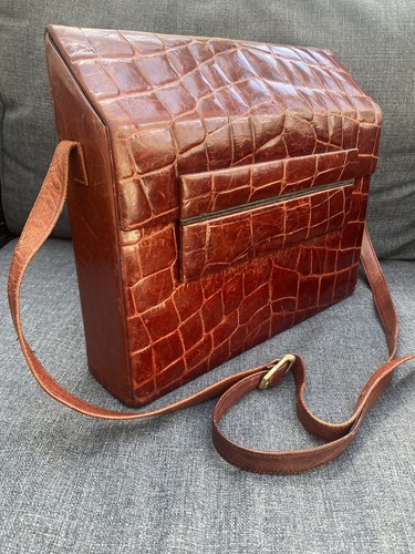 Vintage large crocodile - vintage,