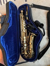 Yamaha Saxophone for sale- Complete outfit.