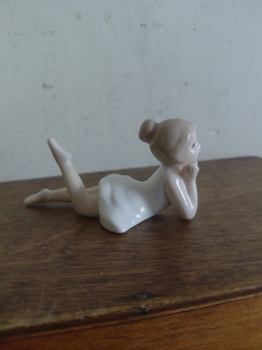 Vintage porcelain reclining - porcelain,