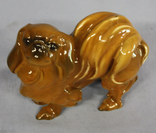 Pekinese figurine - pekinese,
