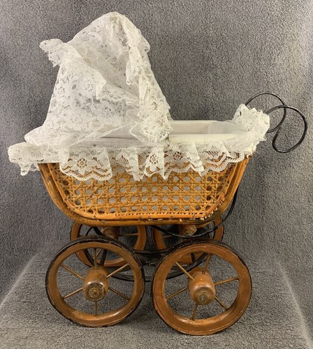 Vintage cane wicker baby - vintage,