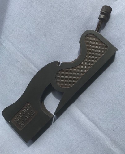 Record 042 shoulder plane - record,