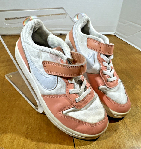 Nike shoes child court - shoes,