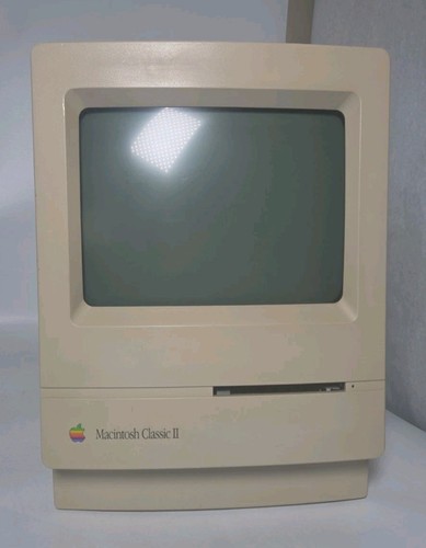 Apple macintosh classic - apple, ii