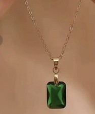 Gold colour Square Green Cubic