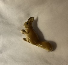 Hagen Renaker Vintage Miniature Scarce Red Squirrel Holding Nut Tiny Collectible