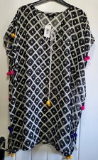 Bnwt Matalan  / Papaya Pom Pom
