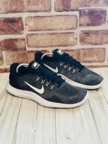 Nike women size flex rn - 8.5,