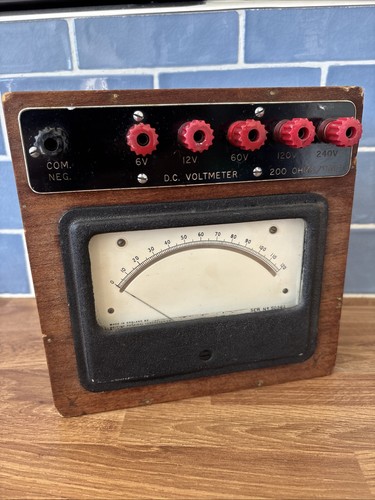 Vintage voltmeter 200 - voltmeter,,