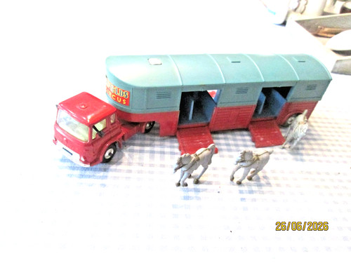 Corgi 1130 bedford horse - corgi, no