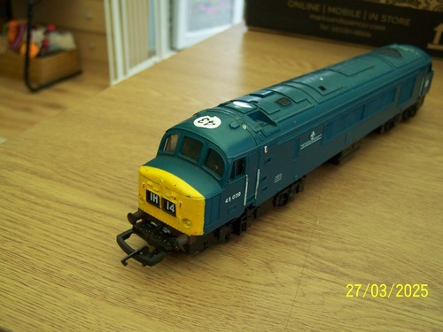 Mainline gauge diesel - gauge, loco