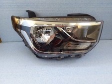 HYUNDAI i800, H1  , 18-23  YEAR RIGHT HEADLIGHT GENUINE  RH 92102-4H5300