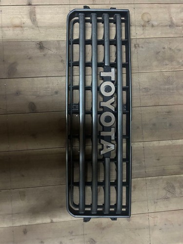 Toyota land cruiser front - toyota,