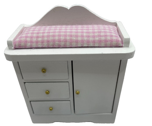 Dolls house white - white, changing