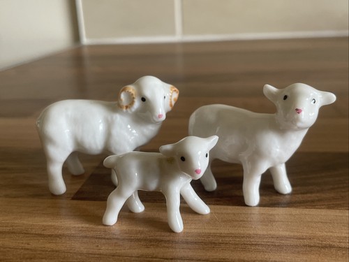 Set miniature white - of,