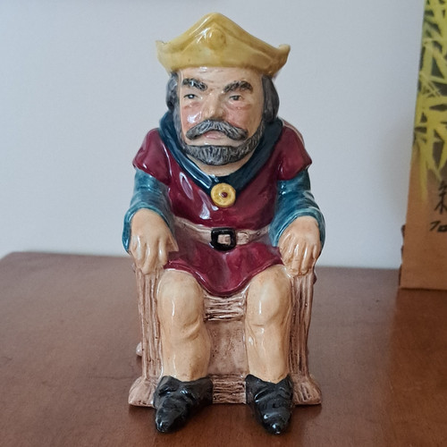 Wade seated man character toby - seated,