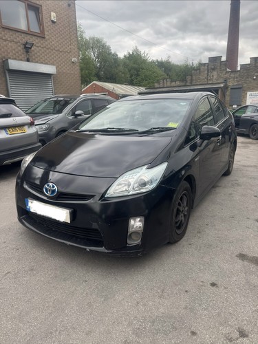 Toyota prius mk3 - toyota, hybrid