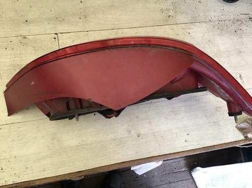 Rear tail light right side - light,