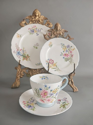 Tea cup saucer - cup&saucer&plate, vintage