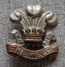 WW II BRITISH ARMY CAP BADGE -