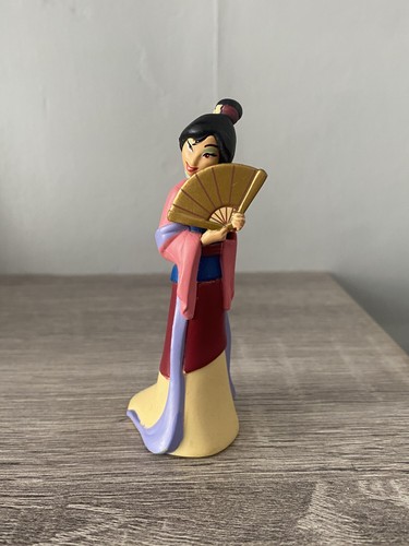 Disney store mulan small pvc - mulan,