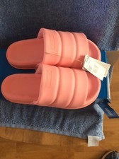 Adidas pink Adilette Essential Womens/mens Sliders sandals flip flops UK 9 BNWT