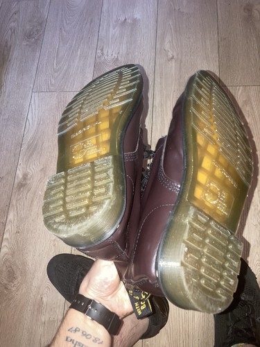 Cherry red doc - red, martens