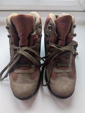 Hawkshead unisex walking boots