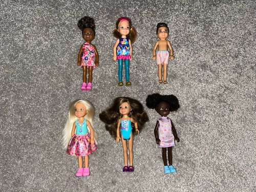 Barbie dolls bundle - barbie,