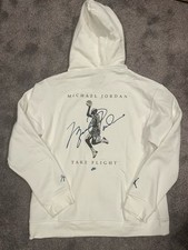 Nike Air Jordan Essentials