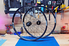 DT Swiss Dirt jump bike, DJ 26" Wheel set 135x10 Bolt On, 110x20 TA, bike wheels