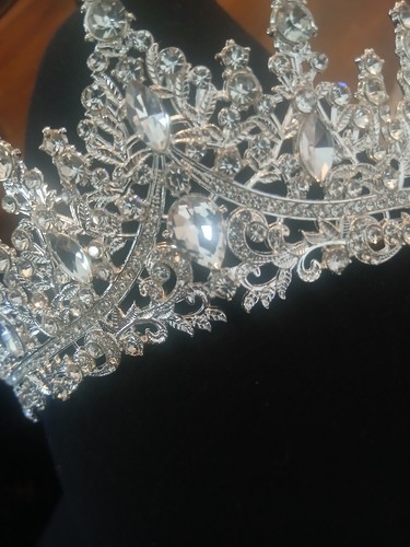 Tiara crown chain earrings - chain,