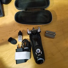 Braun Series 7 wet/dry shaver