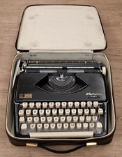 Olympia Splendid 66 Western Typewriter Service Black Typewriter With Case 