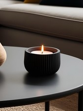 Modern Ribbed Design Candle |